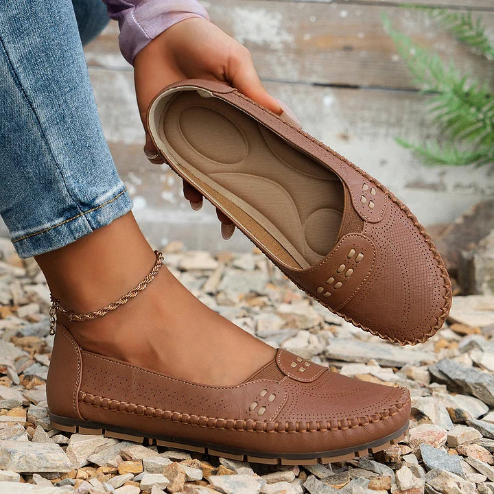 Jasmin | Damen Perforierte Komfort Slip On Loafer