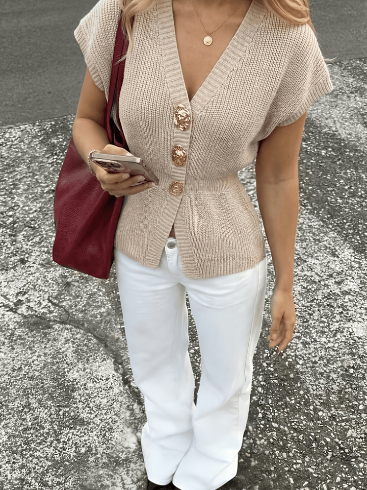 Reinhild | Elegante Kurzarm-Strickjacke mit Zierknöpfen