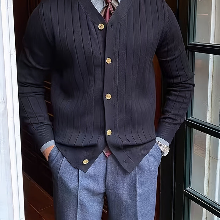 Leonhard | Fein gerippte Strickjacke mit Knopfleiste