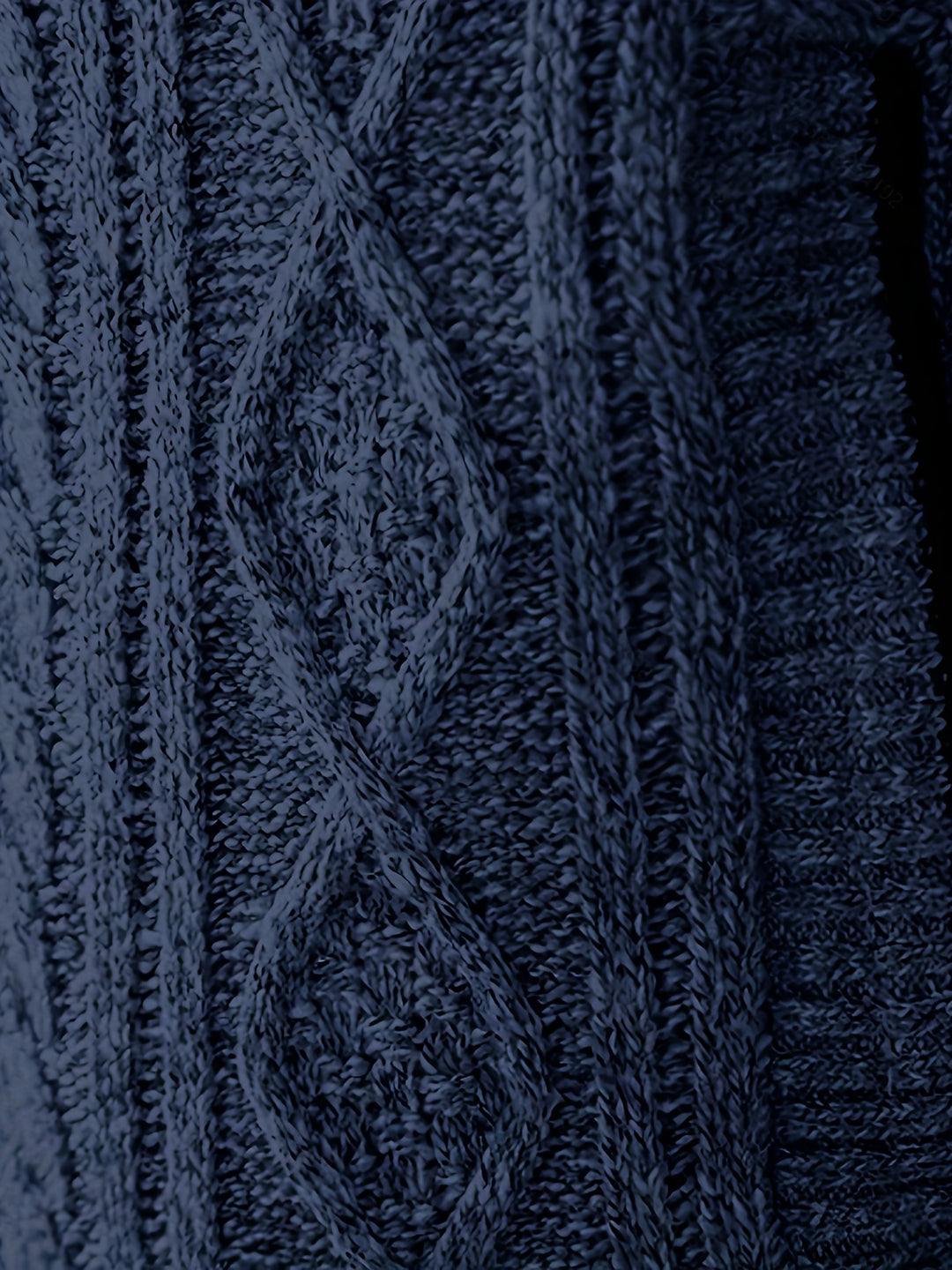 Björn | Strukturierte Strickjacke mit Stehkragen
