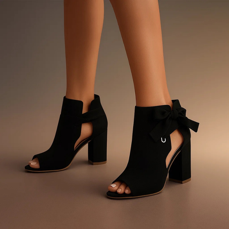 Ricarda | Elegante Peeptoe-Sandaletten mit Schleife