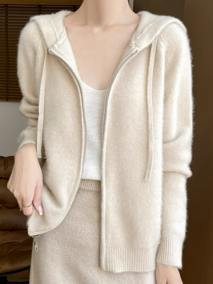 Liesel | Weiche Kapuzen-Strickjacke mit Reißverschluss