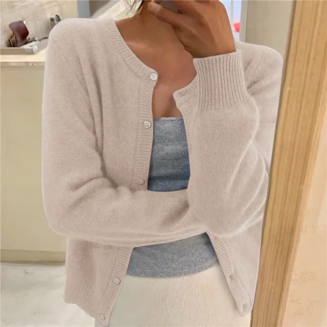 Inken | Feine Strickjacke mit Rundhals