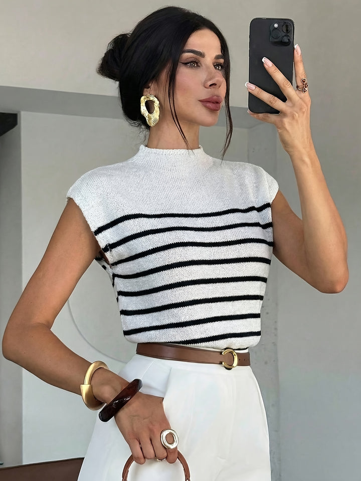 Ute | Elegantes Kurzarm-Top mit Stehkragen