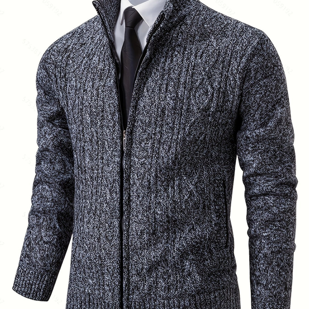 Björn | Strukturierte Strickjacke mit Stehkragen