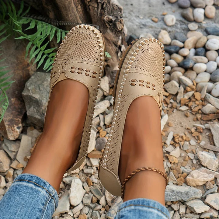Jasmin | Damen Perforierte Komfort Slip On Loafer