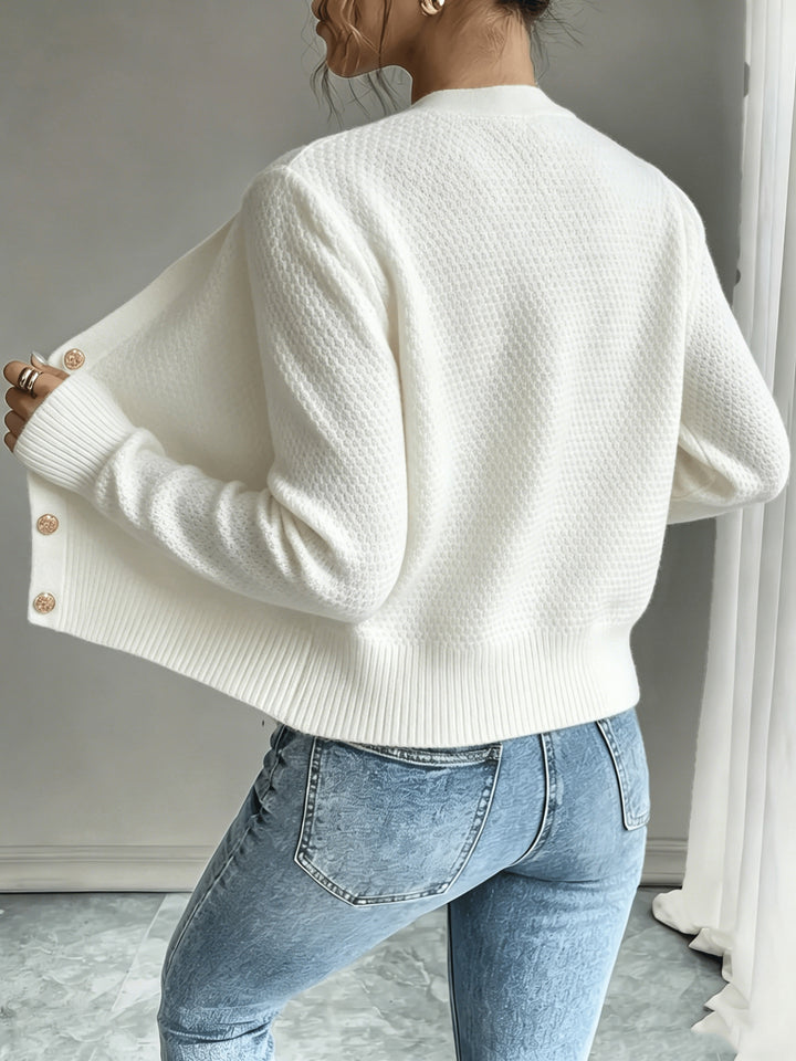 Agnes | Elegante Strickjacke mit Zopfmuster