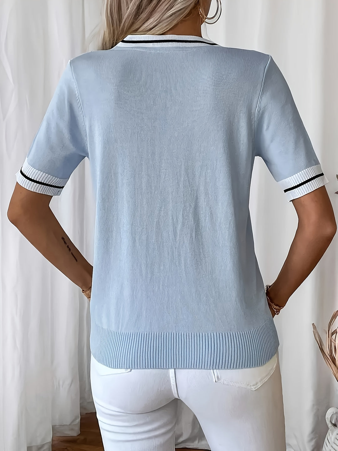 Wilhelmine | Eleganter Kurzarm-Pullover mit V-Ausschnitt