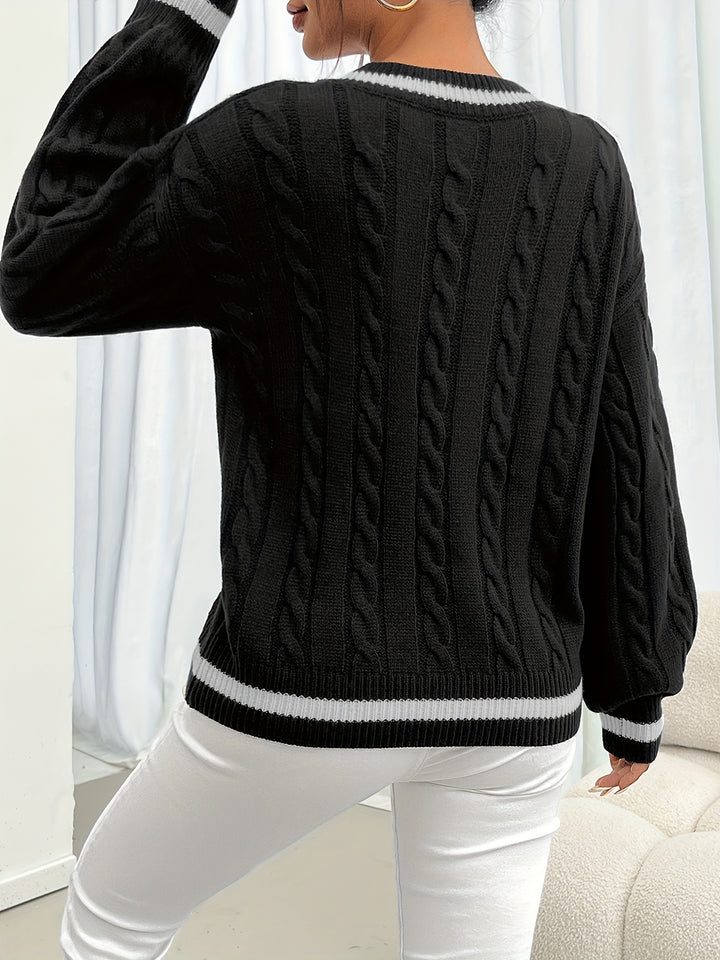 Cordelia | Klassischer Zopfstrick-Pullover mit V-Ausschnitt