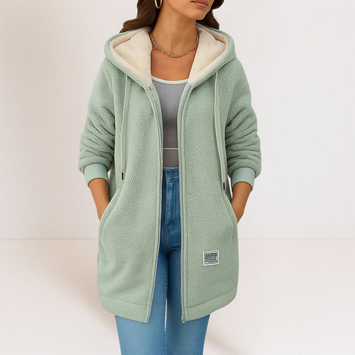 Rebekka | Kuschelige Kapuzenjacke für entspannte Eleganz