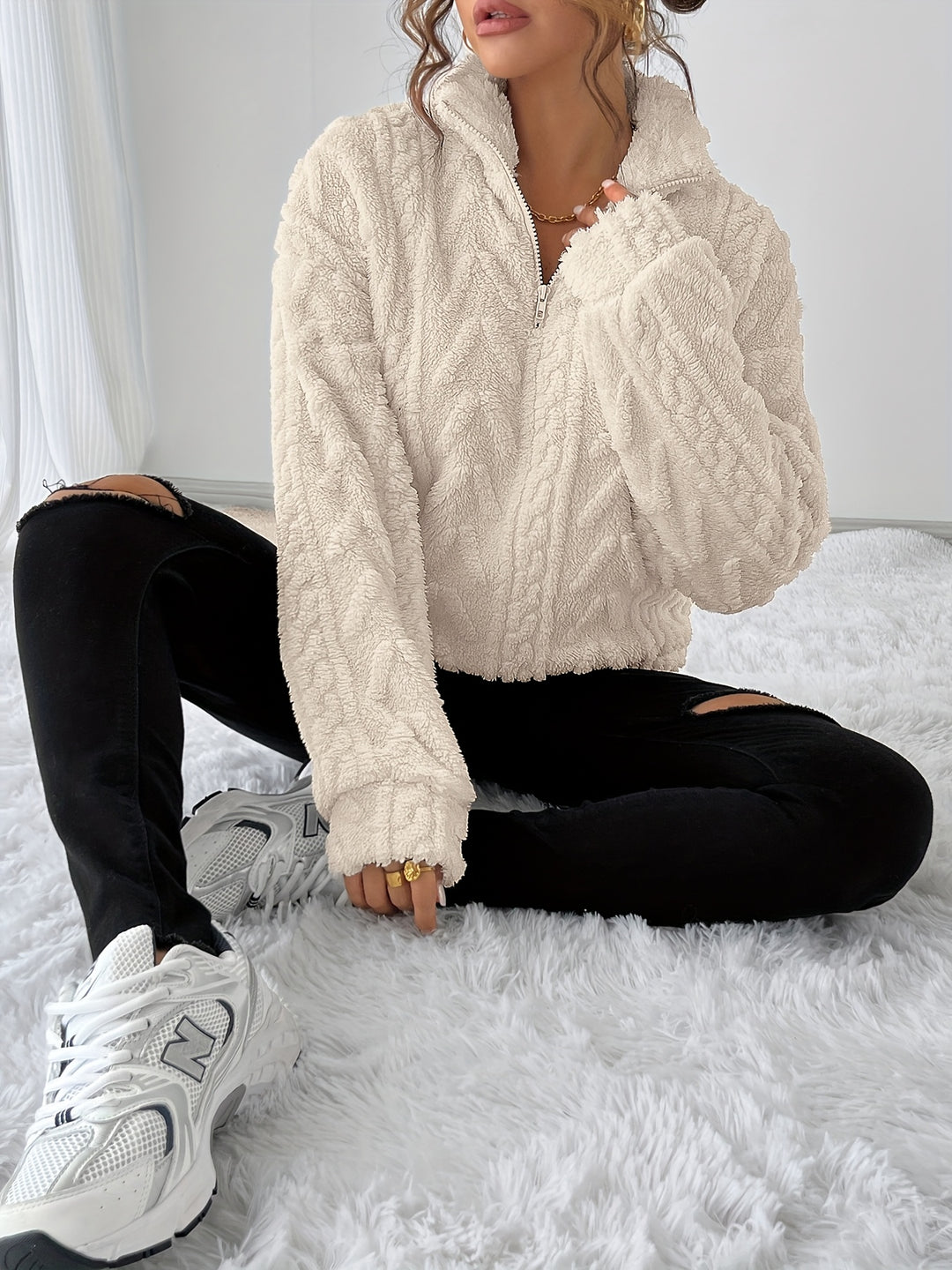 Carolin | Kuschelweicher Struktur-Pullover mit Stehkragen