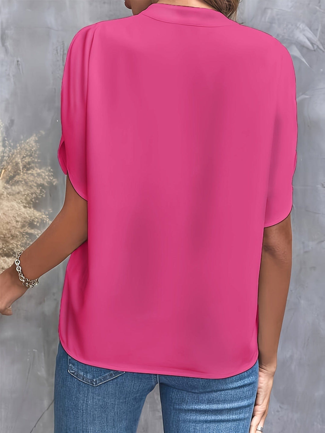 Franziska | Fließende Bluse mit V-Ausschnitt