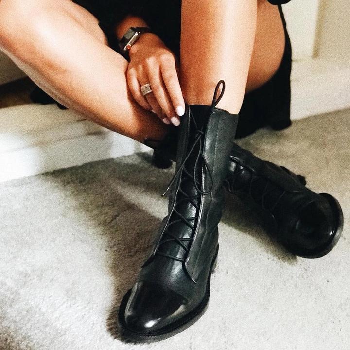 Helma | Elegante Schnür-Stiefeletten