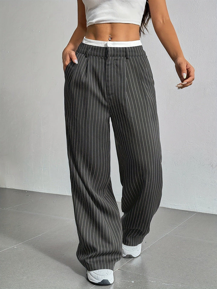 Rosalinde | Elegante Nadelstreifen-Hose