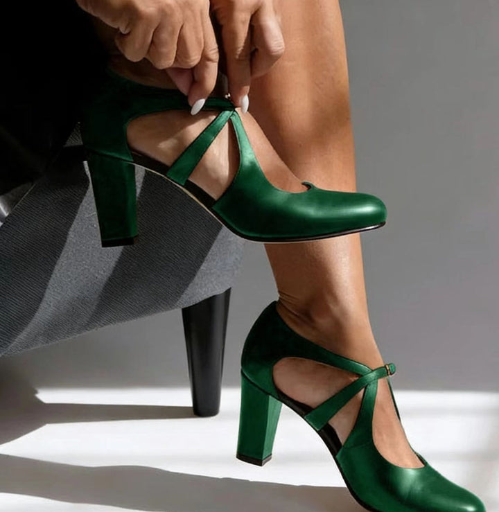 Erika | Elegante Riemchen-Pumps