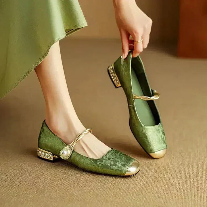 Ottilie | Elegante Spangenschuhe mit Perlenzier