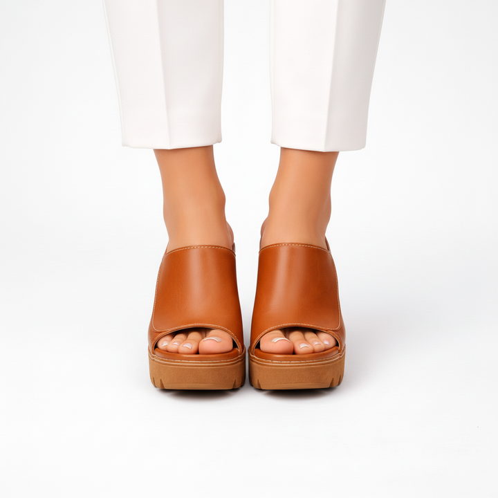 Hildegard | Elegante Plateau-Pantoletten