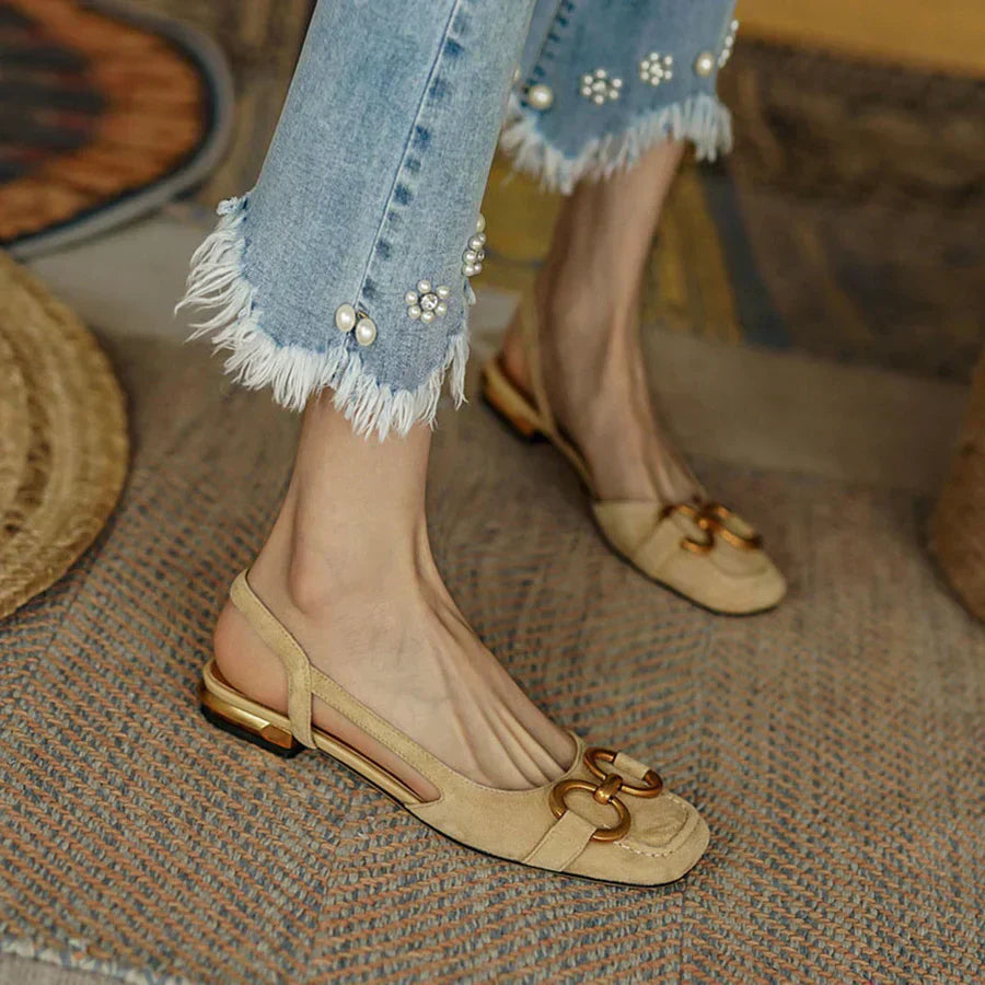 Sabine | Elegante Slingpumps mit Zierschnalle
