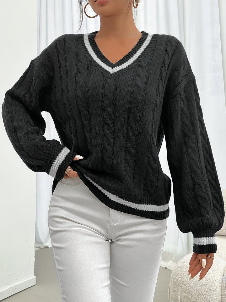 Cordelia | Klassischer Zopfstrick-Pullover mit V-Ausschnitt