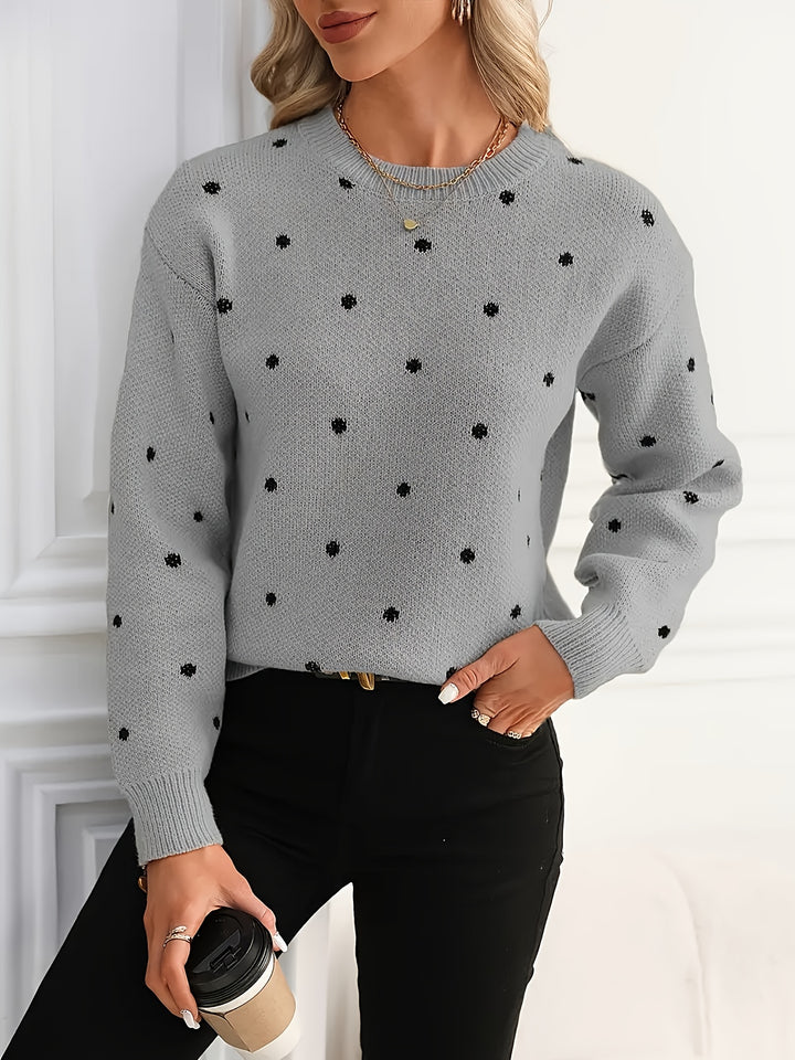 Ulrike | Verspielter Pünktchen-Pullover