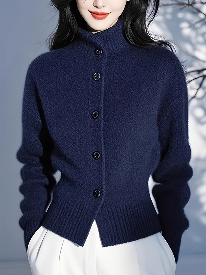Ilse | Elegante Stehkragen-Strickjacke