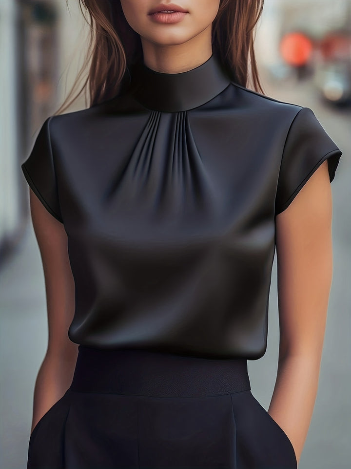 Sylvia | Elegante Stehkragen-Bluse mit Faltendetail
