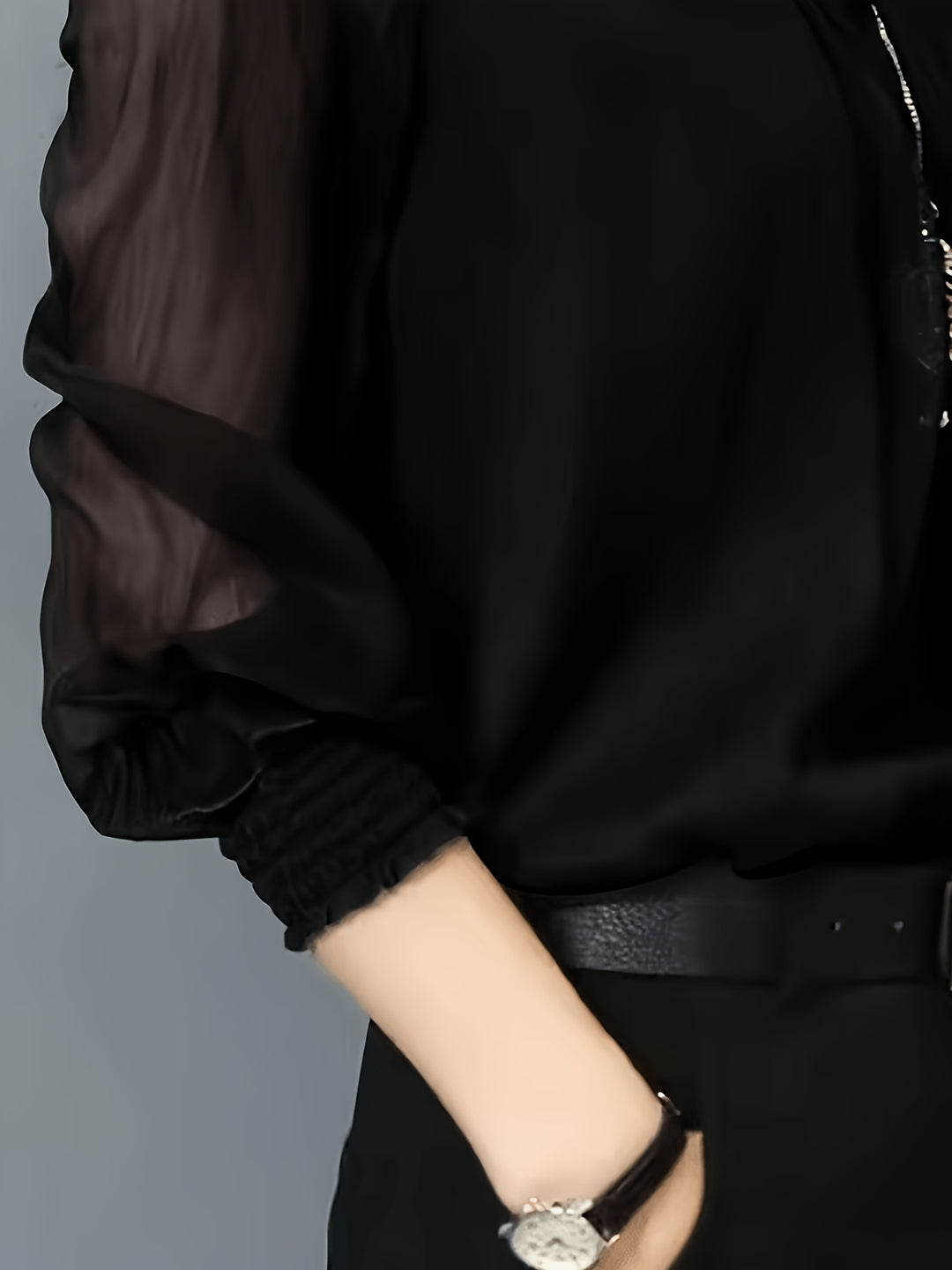 Isolde | Elegante Stehkragen-Bluse