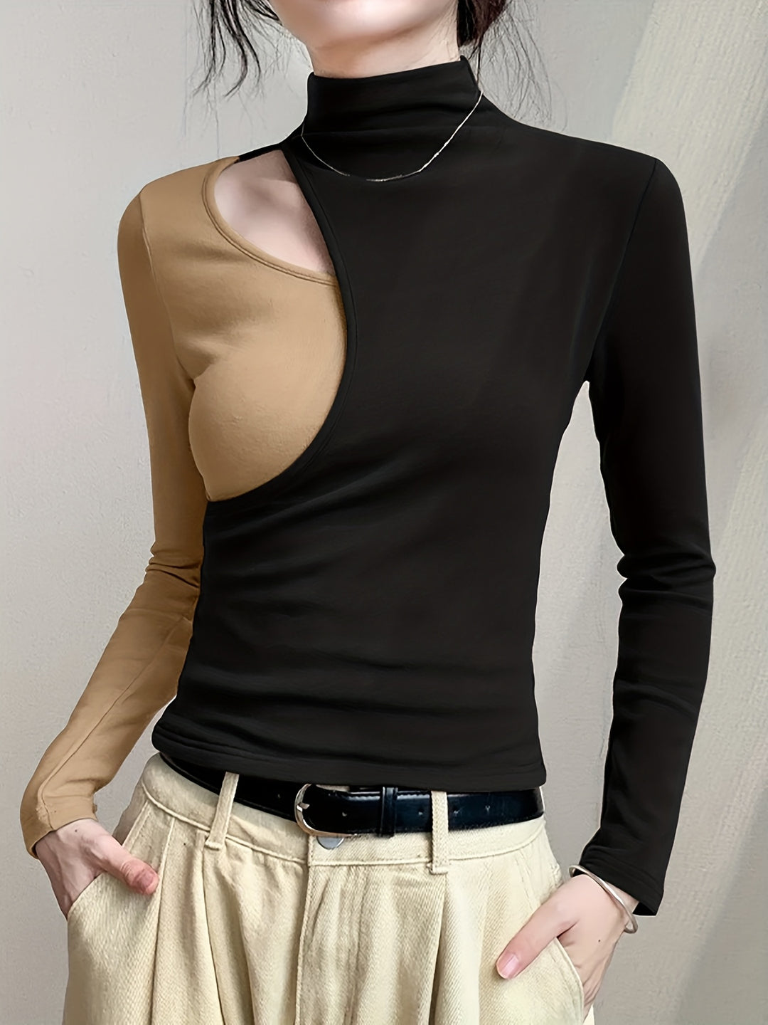 Ida | Elegantes Zweifarben-Shirt mit Stehkragen