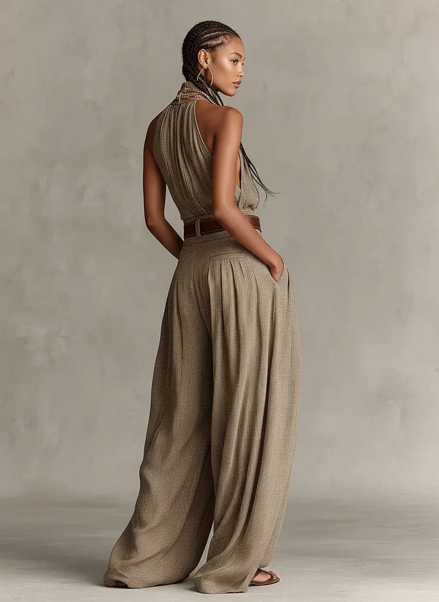 Clara | Damen Neckholder Weites Bein Jumpsuit Ärmellos
