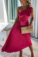 Mia | Damen One-Shoulder Plissee Maxi Kleid mit Blumendetail