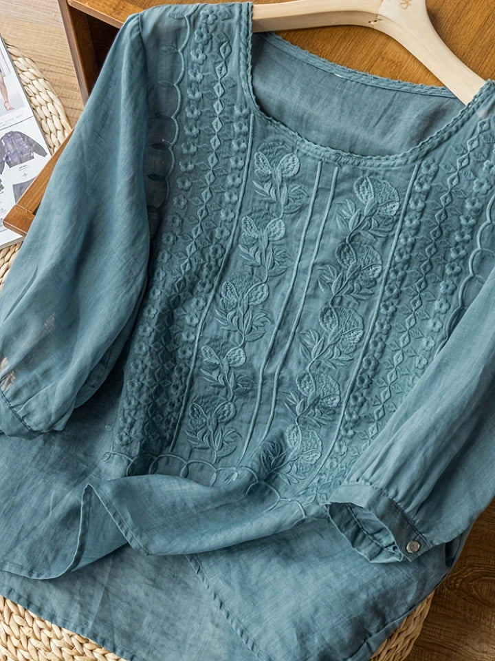 Edeltraud | Bestickte Sommerbluse