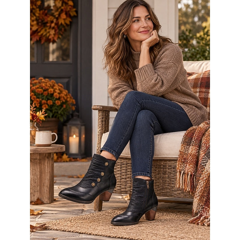Ursula | Elegante Stiefeletten mit Zierknöpfen und Blockabsatz