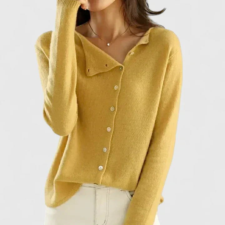 Annelore | Asymmetrische Knopf-Strickjacke