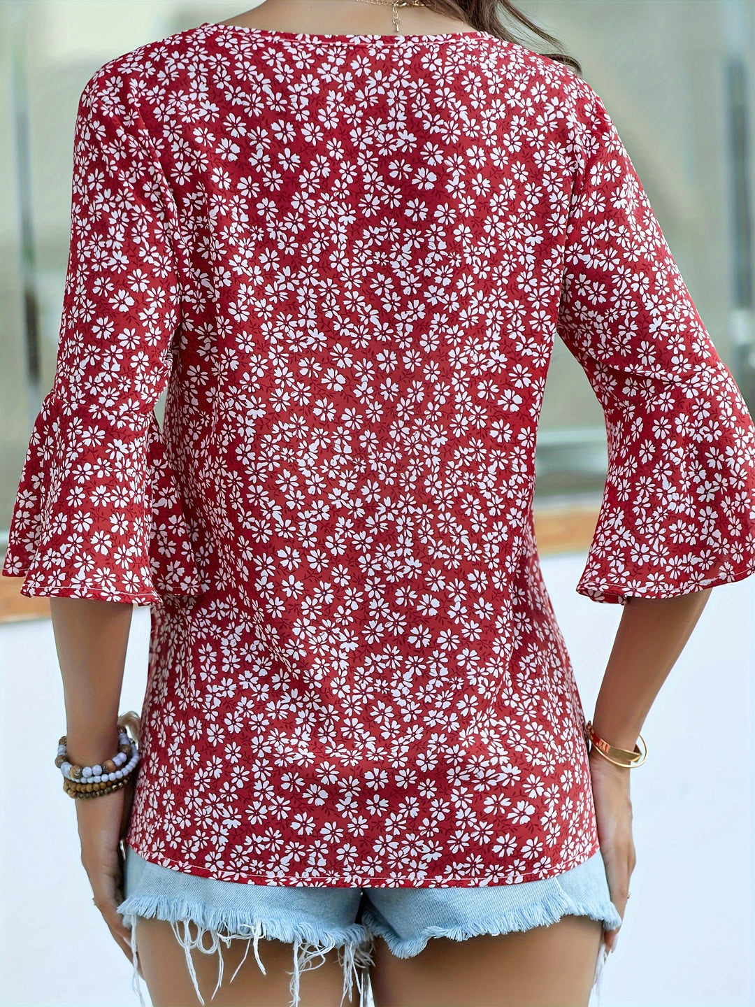 Maren | Blumige Bluse mit Volantärmeln