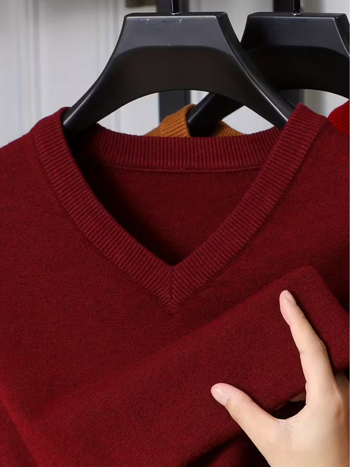 Jens | Klassischer V-Ausschnitt Pullover