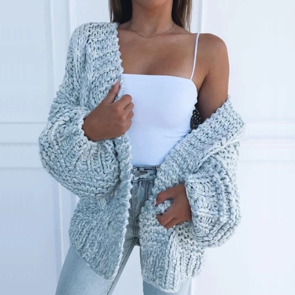 Verena | Kuschelige Grobstrick-Strickjacke
