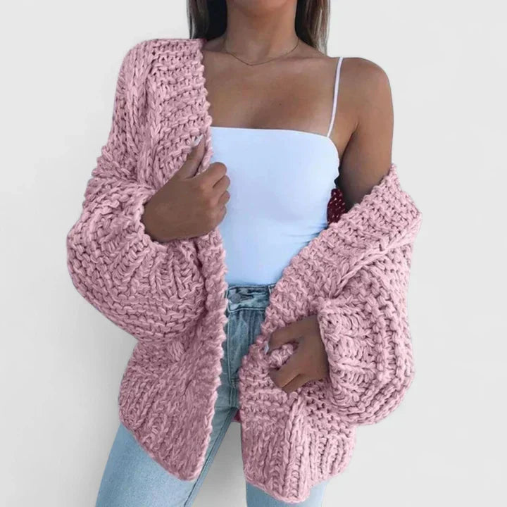 Verena | Kuschelige Grobstrick-Strickjacke