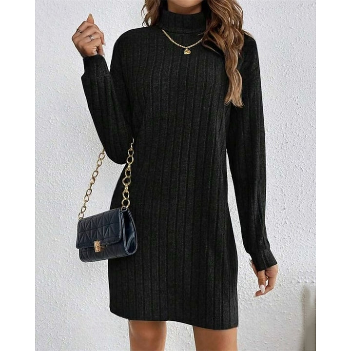 Wilma | Kuscheliges Rollkragen-Strickkleid