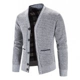 Sönke | Klassische Strickjacke mit V-Ausschnitt