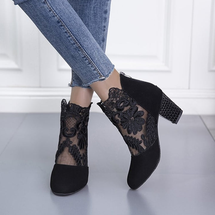 Irmtraud | Festliche Stiefeletten mit Blockabsatz