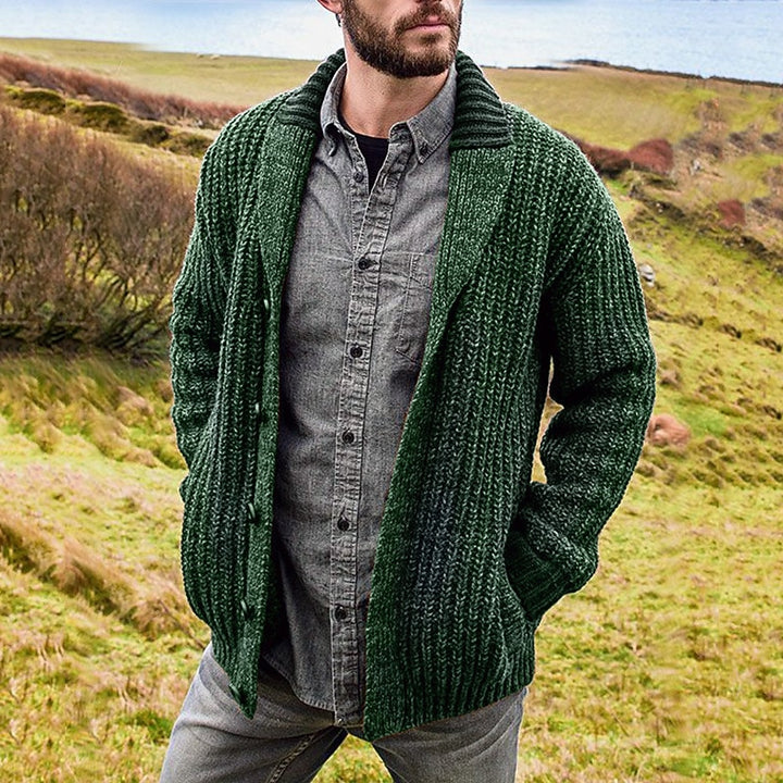 Kaspar | Grobgestrickte Strickjacke mit Schalkragen