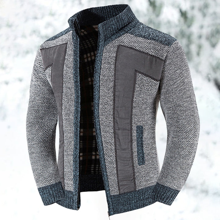 Steffen | Wärmende Strickjacke mit Stehkragen