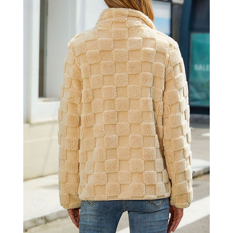 Ute | Kuschelige Stehkragen-Jacke